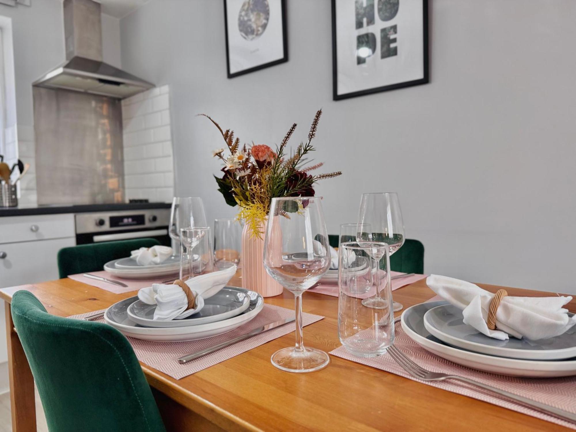 Apartamento Garden 1-bed Flat 30min To Downtown & Free Parking *