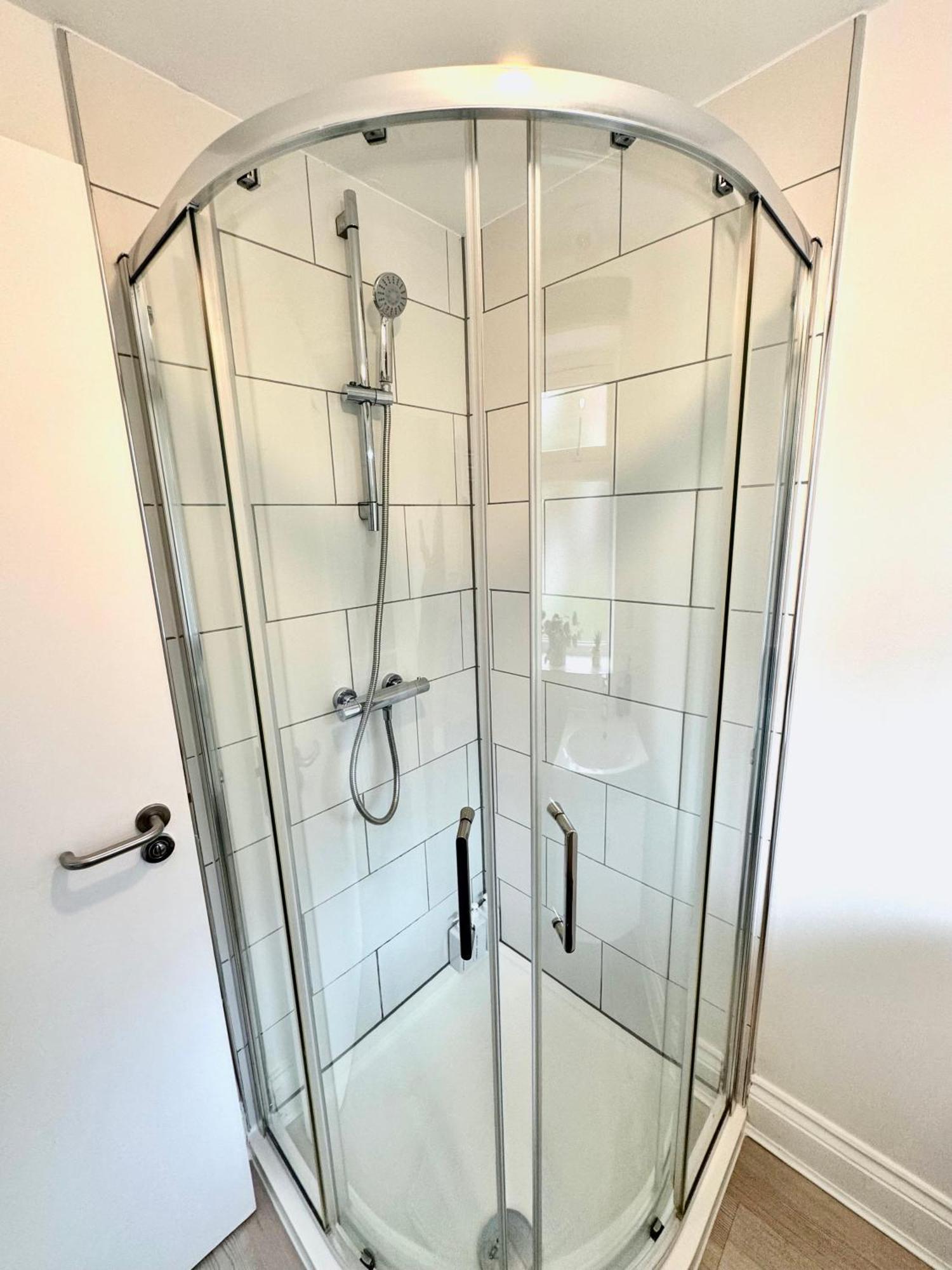 Appartamento Garden 1-bed Flat 30min To Downtown & Free Parking